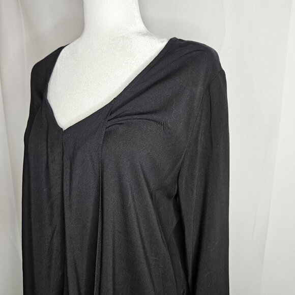 Soft Surroundings Medium  Asymmetrical Lagenlook V-Neck Black Top Long Sleeve - Picture 2 of 9